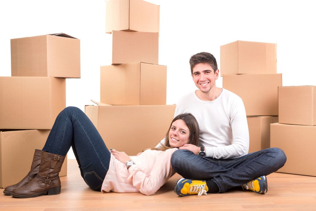 Hiring Professional Movers and Packers for Hassle Free Moving Task