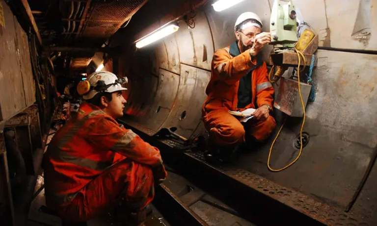 What are the new technologies shaping mining and tunneling?